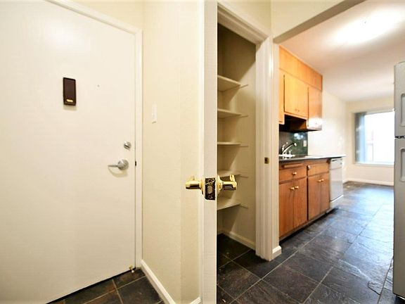 5th image of 350 Hanover Ave #106