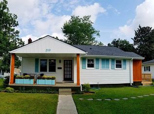 2110 Griffin Ave, New Bern, NC 28560