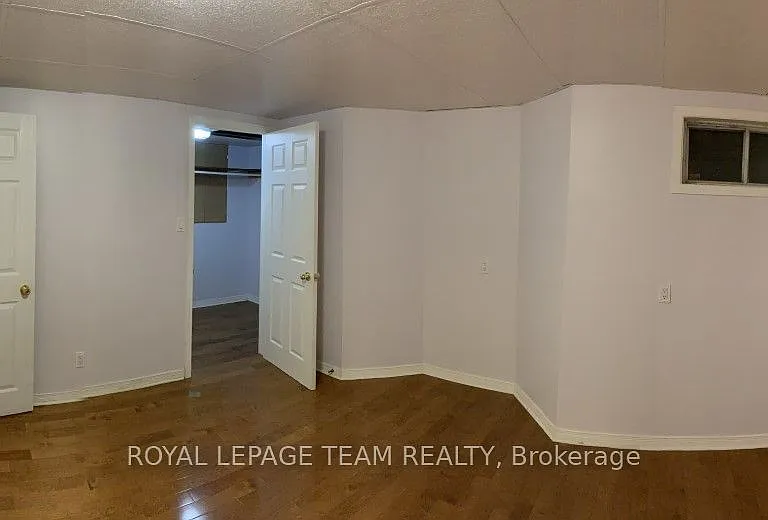 3 Tower Hill Cres #BASEMENT — Photo 6