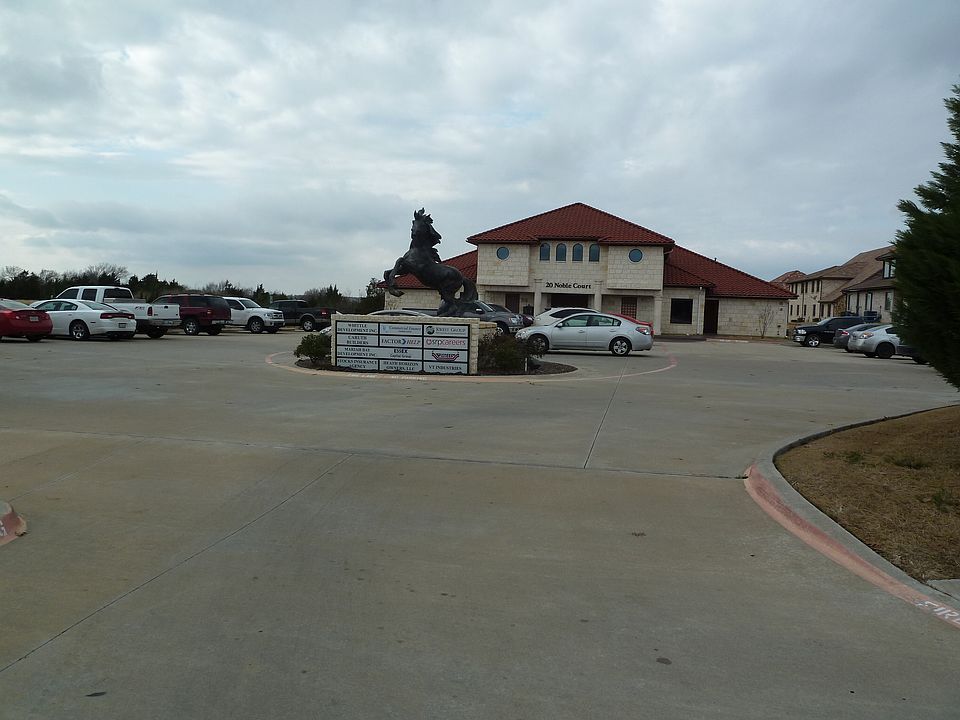 2nd image of 35 Noble Ct