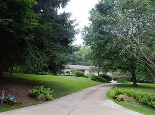 1332 N Revere Rd, Akron, OH 44333