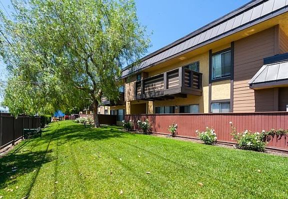 2nd image of 2847 Valley Blvd #163