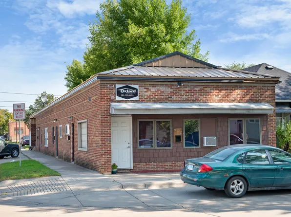 323 10th Ave N, Grand Forks, ND 58203