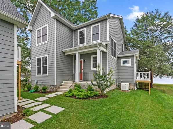 6061 Melbourne Ave, Deale, MD 20751