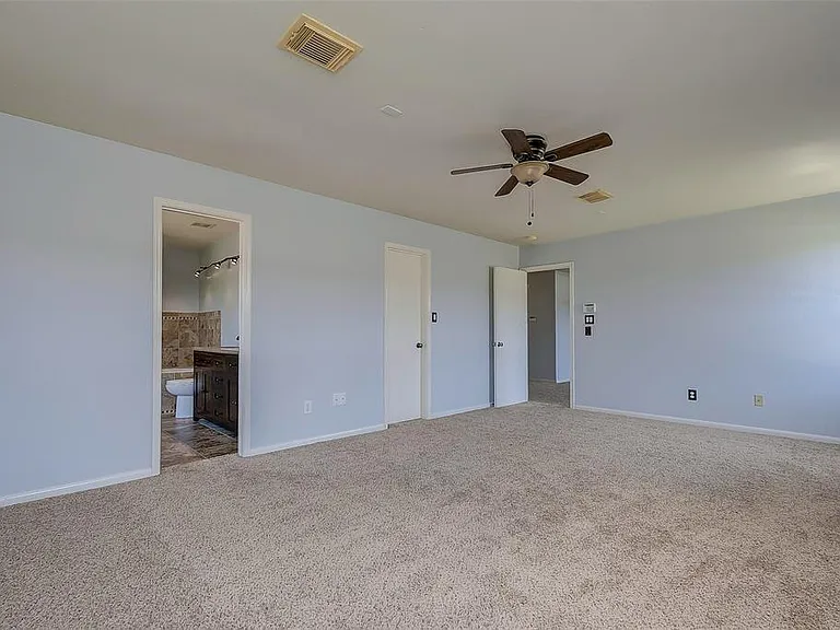 6707 Wild Pecan Trl — Photo 17
