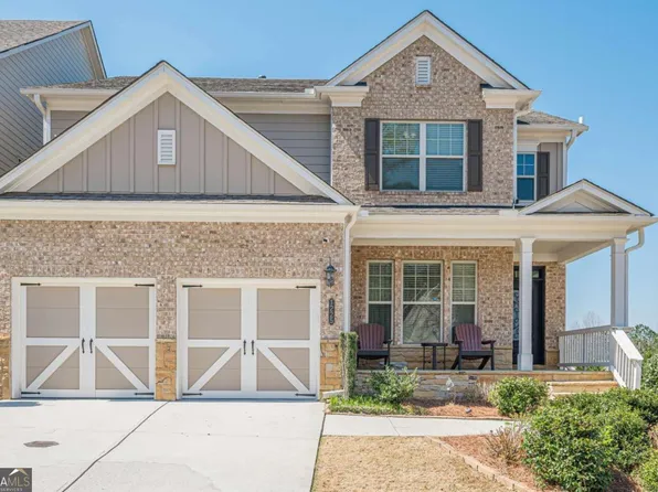 1225 Roswell Manor Cir, Roswell, GA 30076