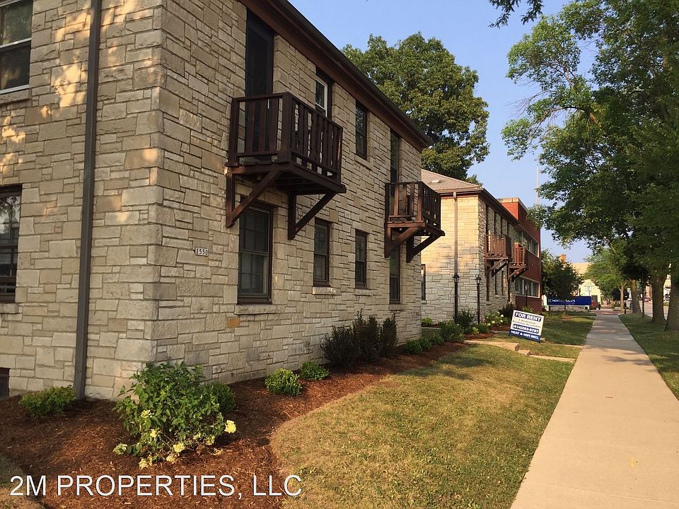 1st image of 1552 E Capitol Dr #3