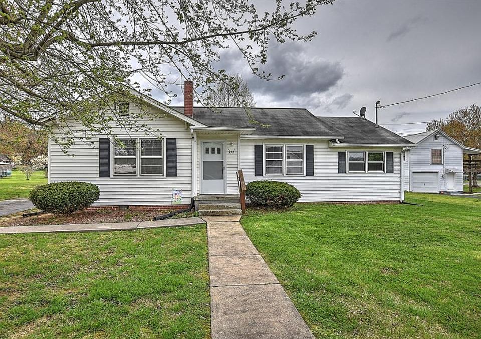 1st image of 122 Sunshine Cir