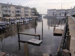 4747 E Nasa Pkwy APT 107, Seabrook, TX 77586