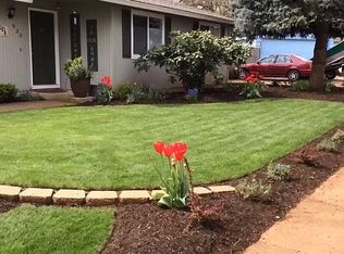 930 Barnes Ave SE, Salem, OR 97306