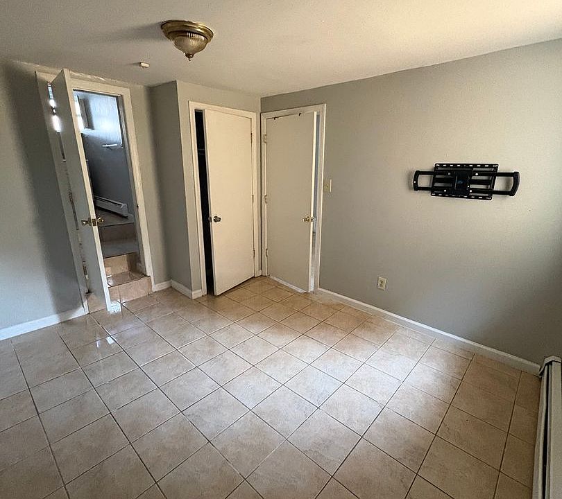 2nd image of 130-132 N 3rd St #13