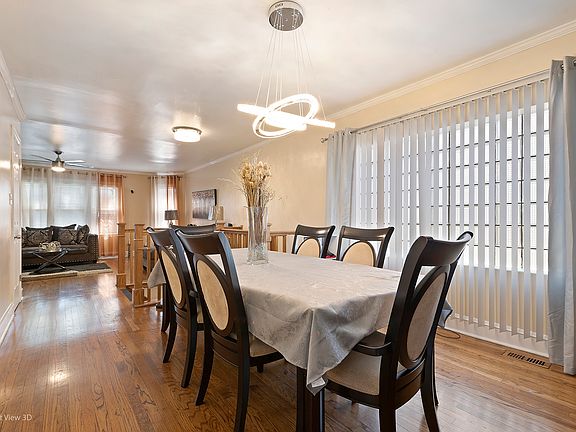 5th image of 2626 N Oak Park Ave