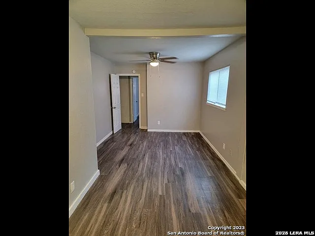 527 Valley Park Dr — Photo 11