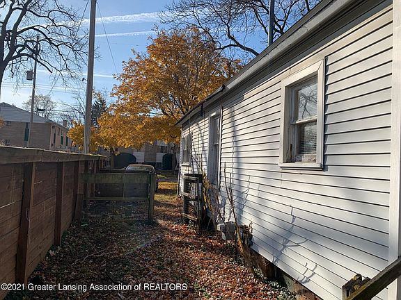 4th image of 341 E Hillsdale St
