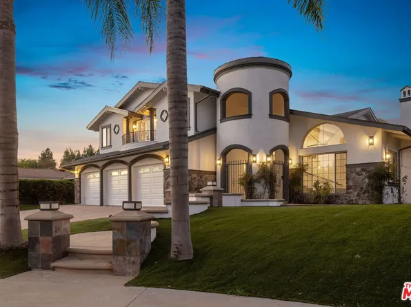 17011 Gledhill St, Northridge, CA 91325