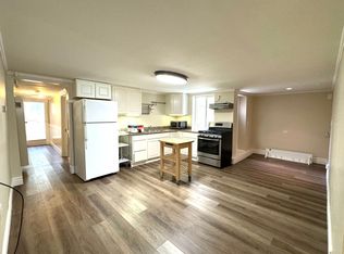 3223 20th St #A, San Francisco, CA 94110
