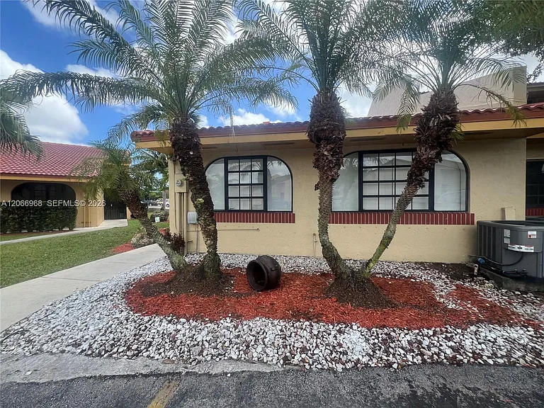 11720 SW 103rd Ln — Photo 3