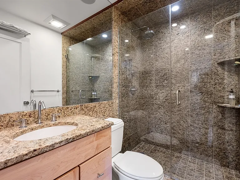 75 Clarendon St #604 — Photo 11