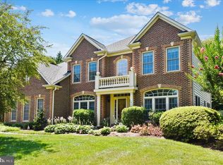 1914 Aquinas Dr, Gambrills, MD 21054