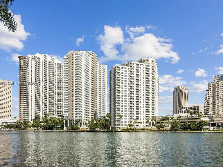 701 Brickell Key Blvd #1106 — Photo 3