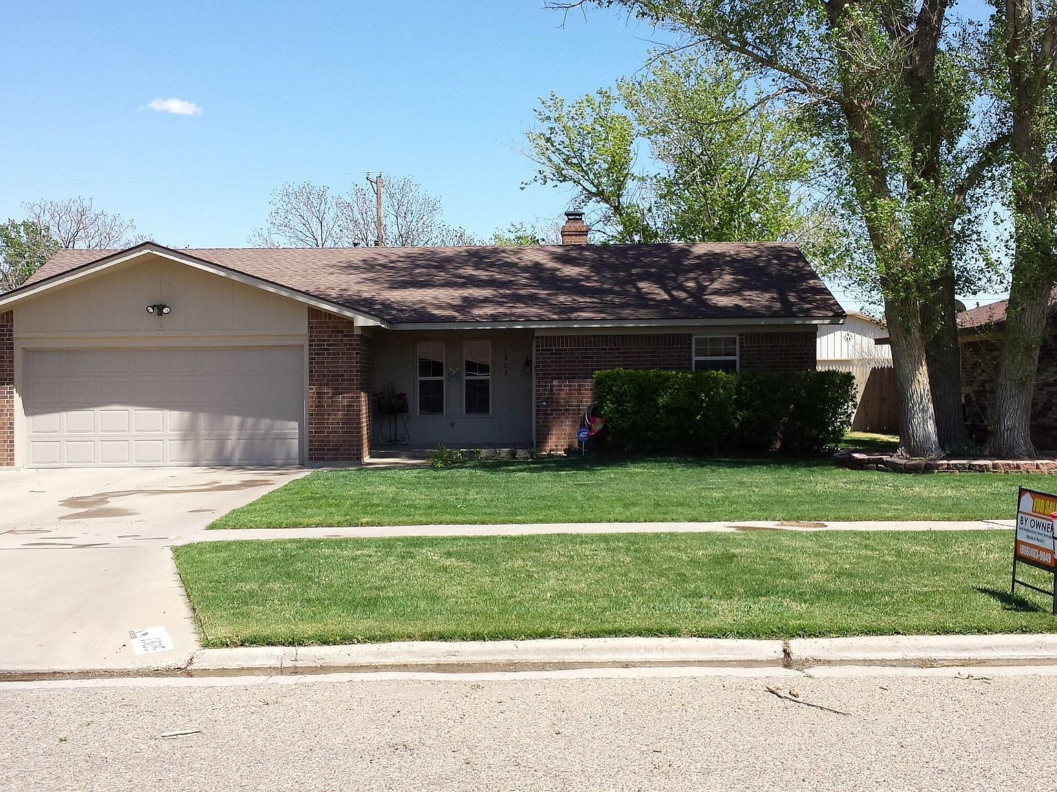 1305 Mills Ave, Dumas, TX 79029 Zillow