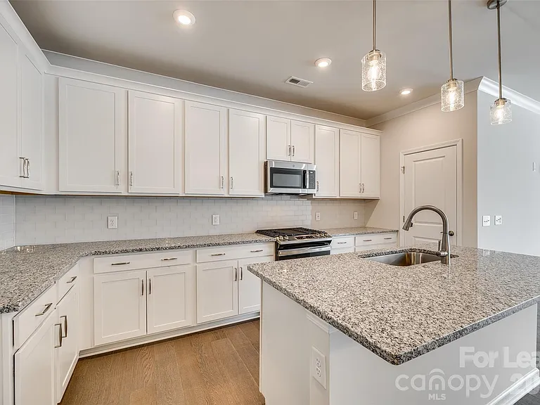 229 Brooks Springs Dr #34 — Photo 8