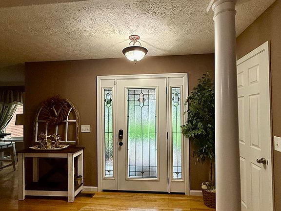 2nd image of 4224 Foothills Dr