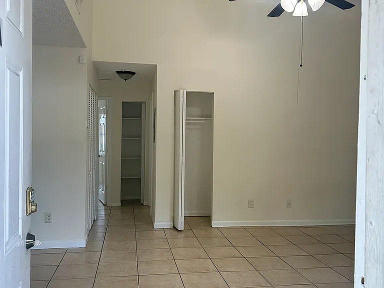 9406 N Hartts Dr #A — Photo 8