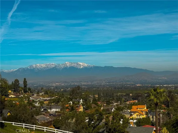 14312 Martin Pl, Riverside, CA 92503