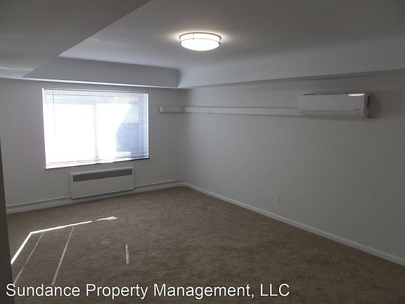 3rd image of 2217-2229 Victory Pkwy #G2