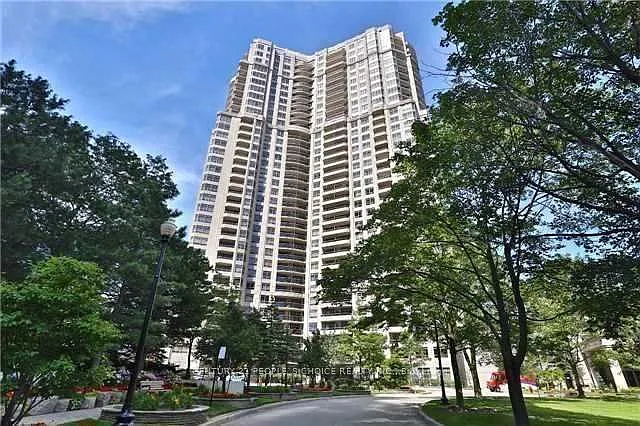 35 Kingsbridge Garden Cir #1008 — Photo 3