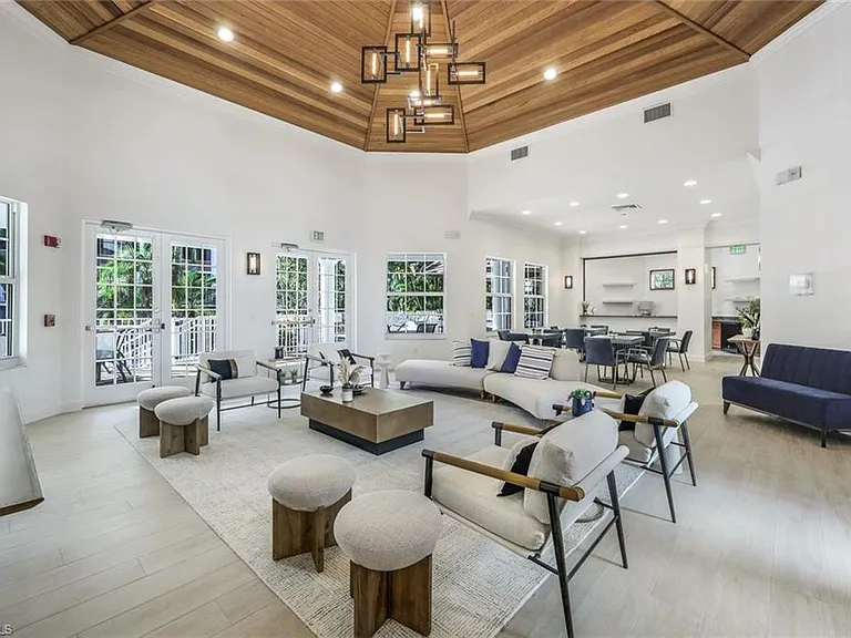 400 Flagship Dr #1002 — Photo 29