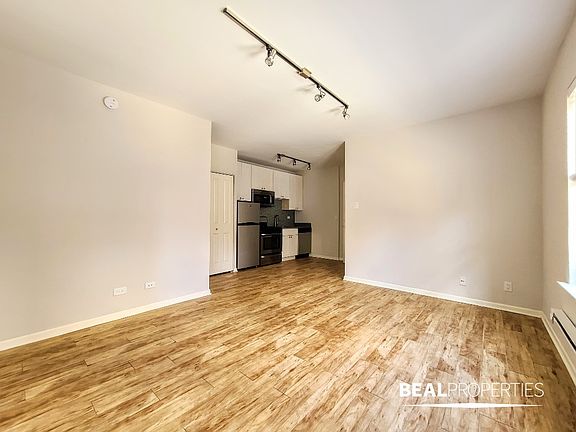 3rd image of 2834 W Palmer St APT 108