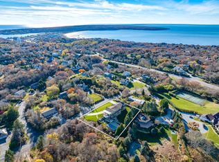 21 N Farragut Rd, Montauk, NY 11954