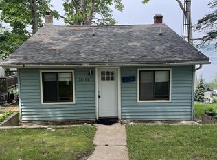 16404 Hilltop Dr, Linden, MI 48451