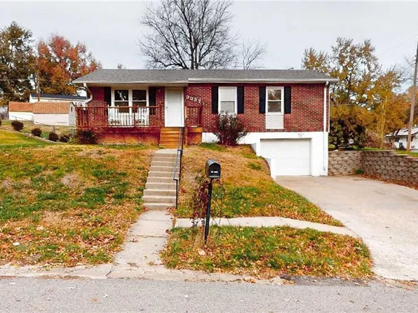3037 Floyd Ave, Saint Joseph, MO 64506