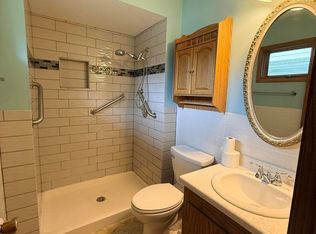 1803 20th Ave S, Grand Forks, ND 58201