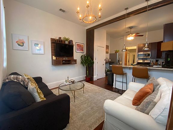 2nd image of 624 Jena St