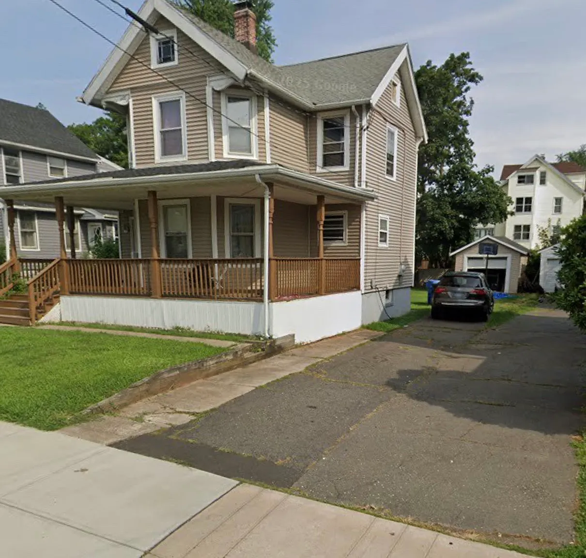 4 bed, 1.5 bath, 1254 sqft, $2,500 — Photo 2