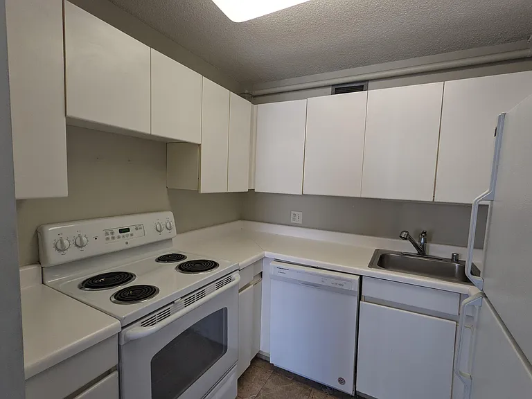 Kitchen_04192022