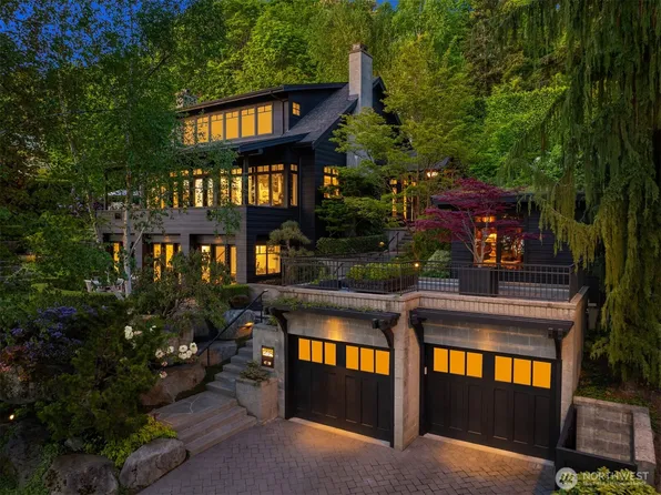 10208 47th Avenue SW, Seattle, WA 98146