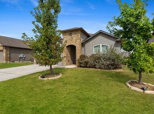 1367 Fall Cover St, New Braunfels, TX 78130