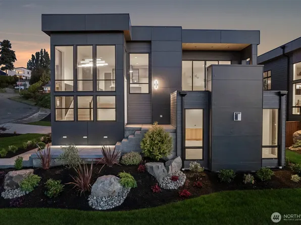 1422 Sequalish Street, Steilacoom, WA 98388