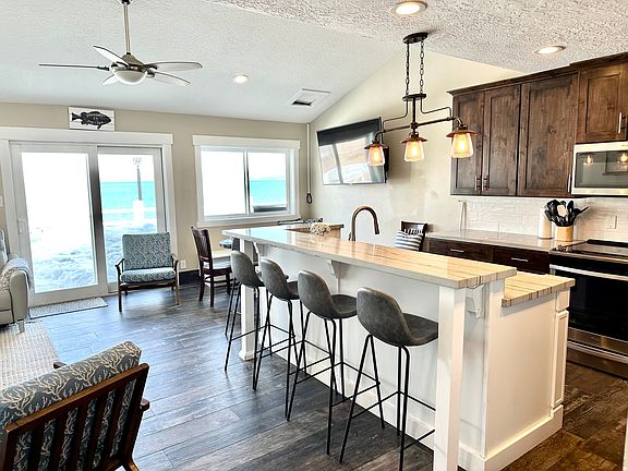 3rd image of 35 E Spinnaker Point Dr Unit 2B