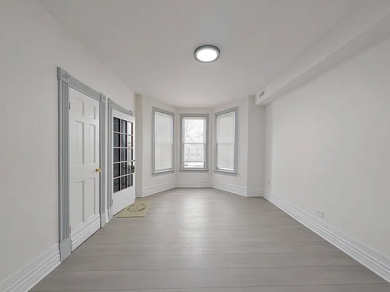 3520 S Winchester Ave #1 — Photo 2
