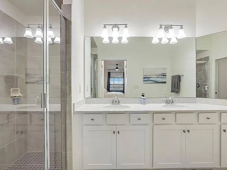 5684 Palmer Cir #203 — Photo 8