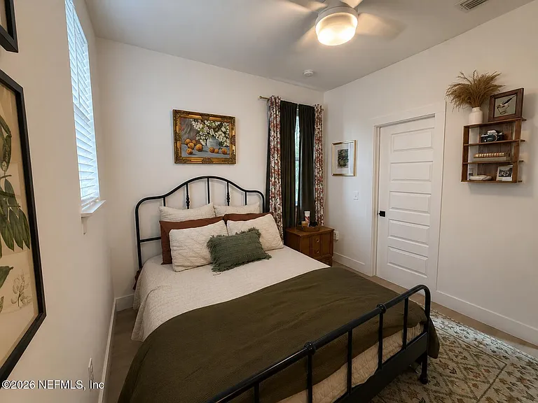 1200 N Clay St — Photo 32