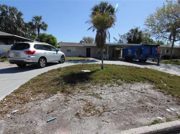 4327 Huntington St NE, Saint Petersburg, FL 33703