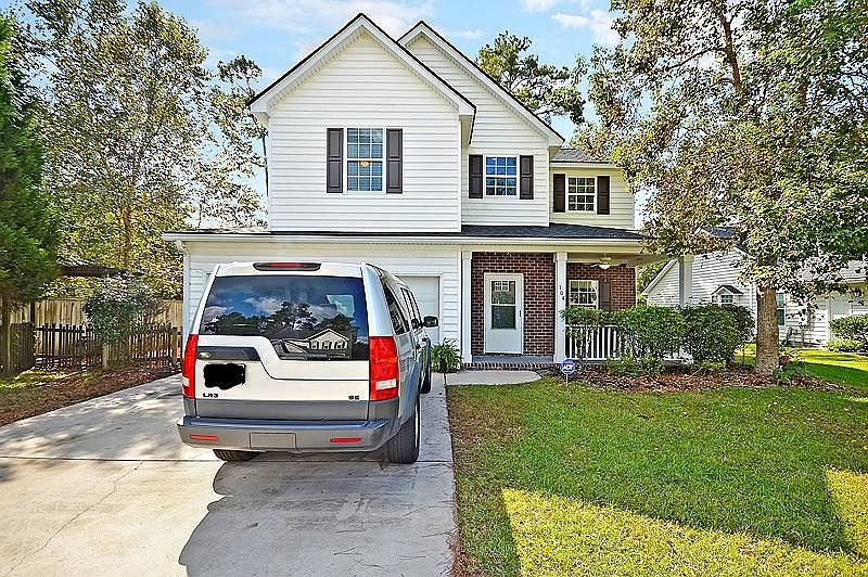 2nd image of 104 Melanie Ln