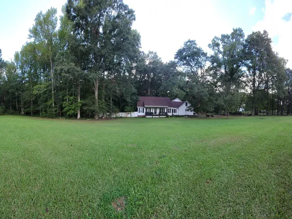 106 Carson Rd, Brooks, GA 30205